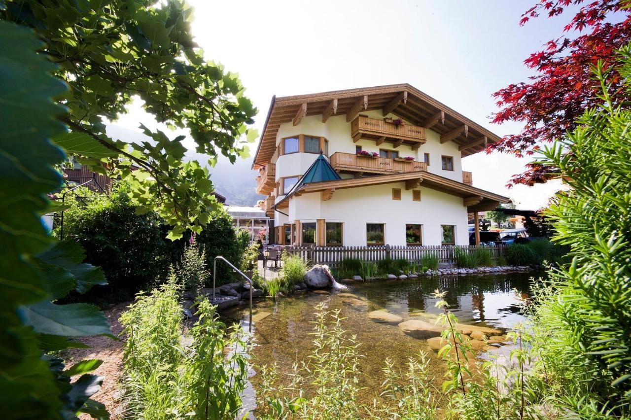 Landhaus Alpenherz Aschau Im Zillertal Bagian luar foto