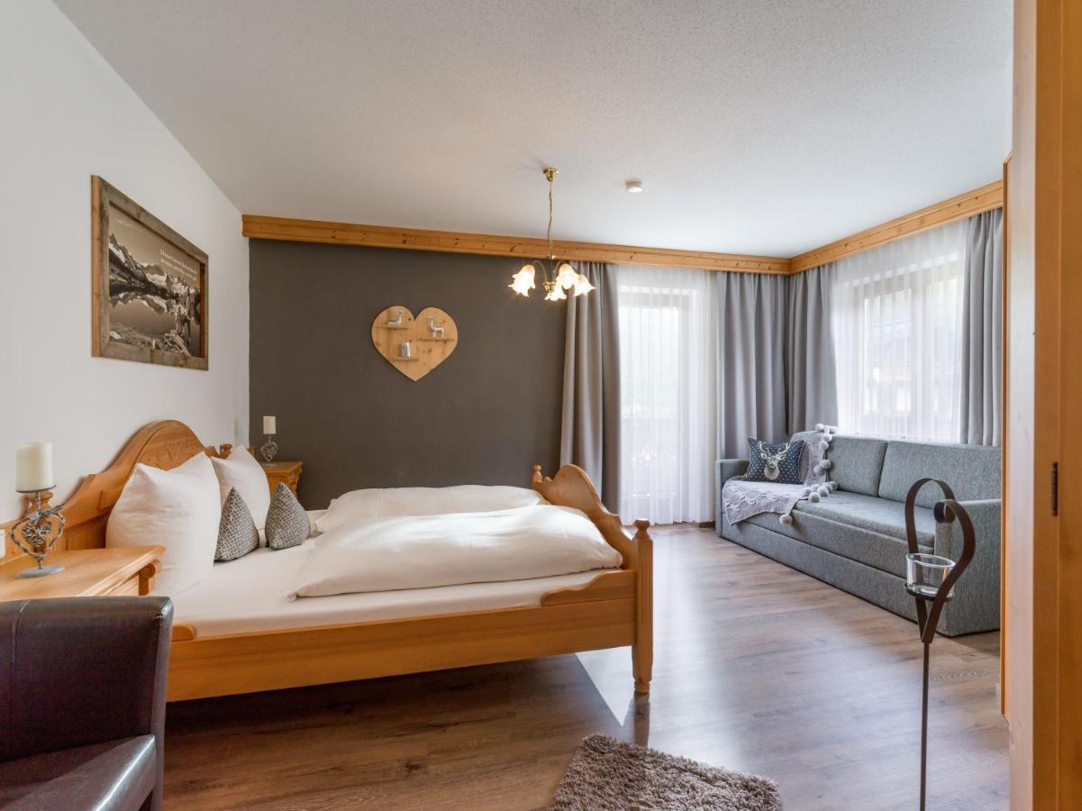 Landhaus Alpenherz Aschau Im Zillertal Bagian luar foto
