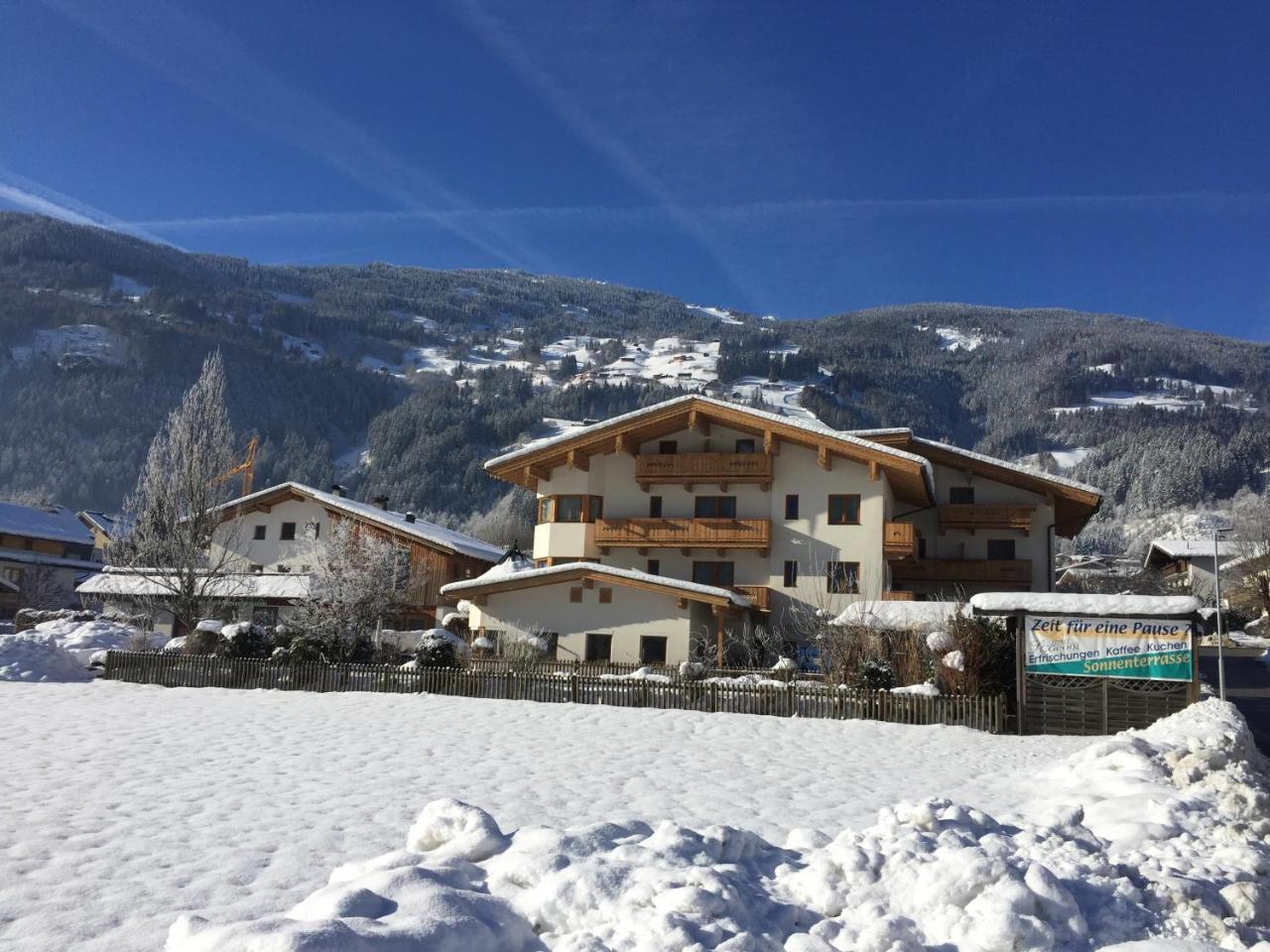 Landhaus Alpenherz Aschau Im Zillertal Bagian luar foto